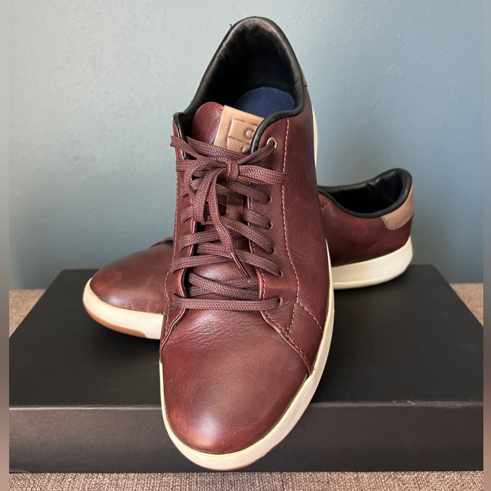 COLE HAAN Grand Pro Sneaker, Size 9